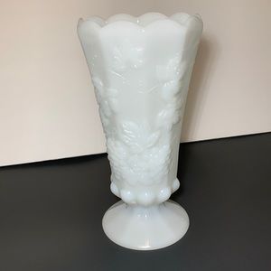 Westmoreland Paneled Grape Design Vase Fluted Scalloped Top VTG 9.25” Milk Glass